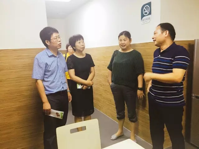 千亿体育（中国）有限千亿体育（中国）有限公司侨亚接受民政部、财政部居家和社区养老服务改革试点工作检查
