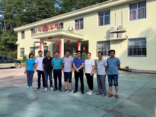 发展集团、千亿体育（中国）有限公司工会赴一线送“送清凉”