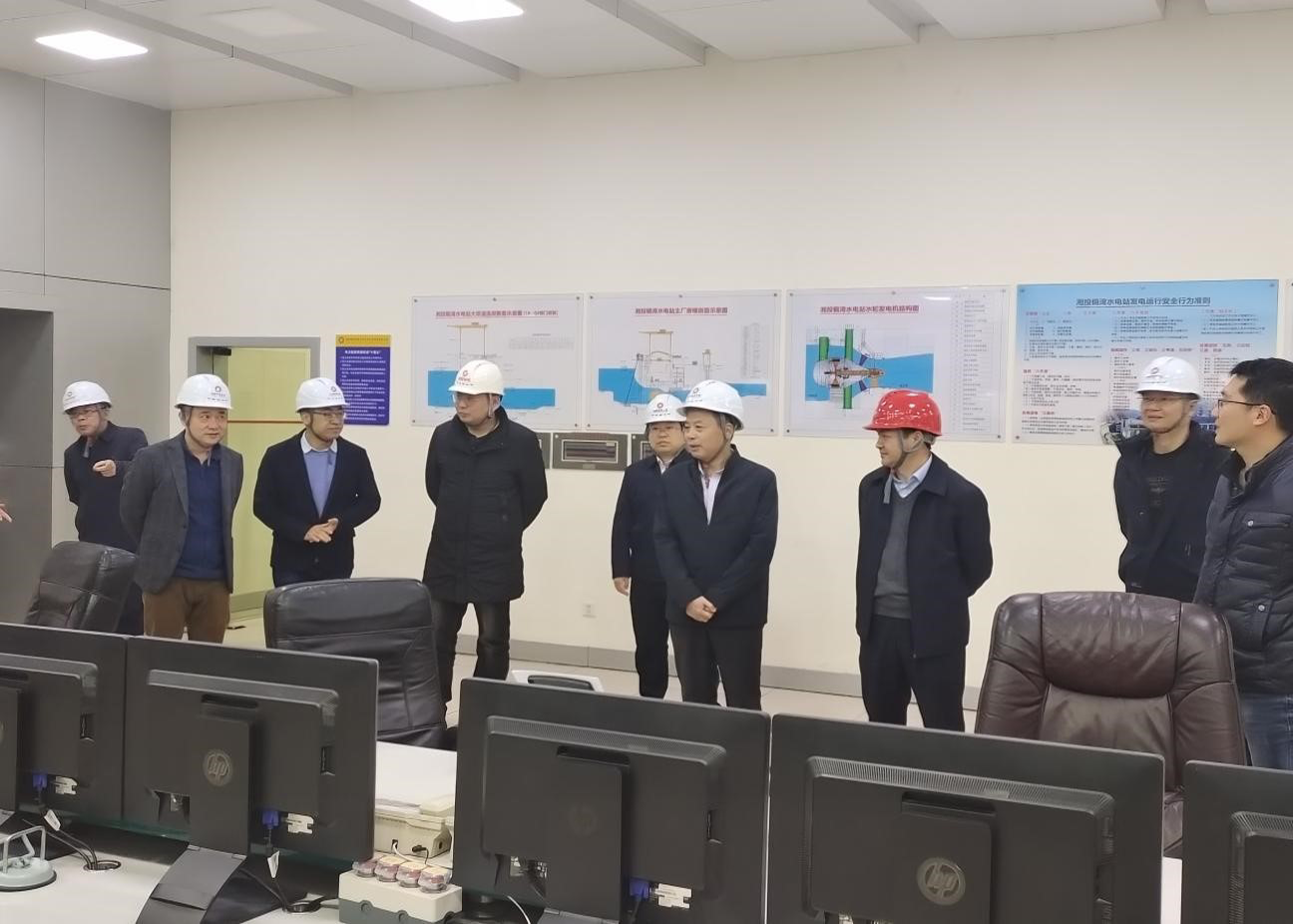株洲航电分千亿体育（中国）有限公司周先亮一行赴铜湾水电站开展专题工作交流