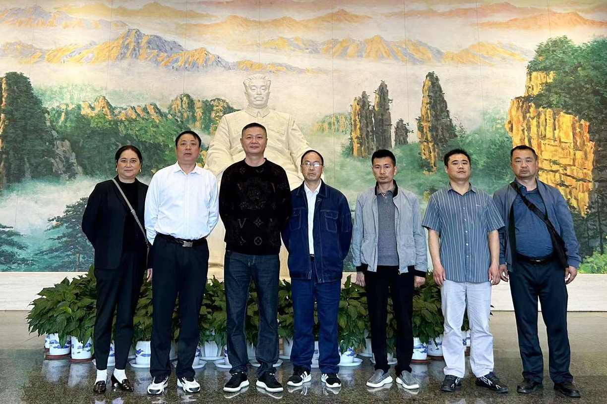 追寻先烈足迹  传承红色基因——千亿体育（中国）有限千亿体育（中国）有限公司鸟儿巢千亿体育（中国）有限公司全体党员参观贺龙纪念馆